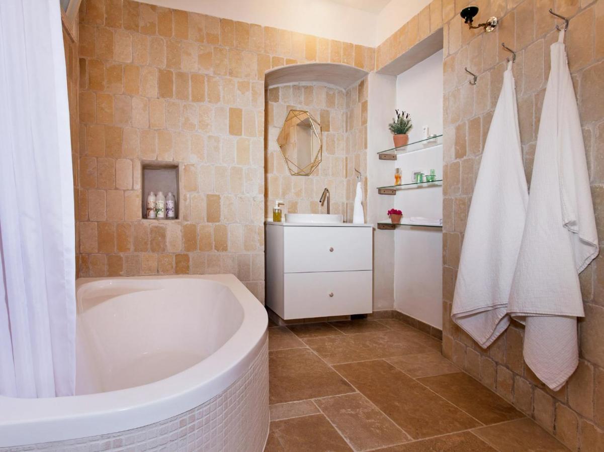 Azamra Inn Tzfat ツファット エクステリア 写真